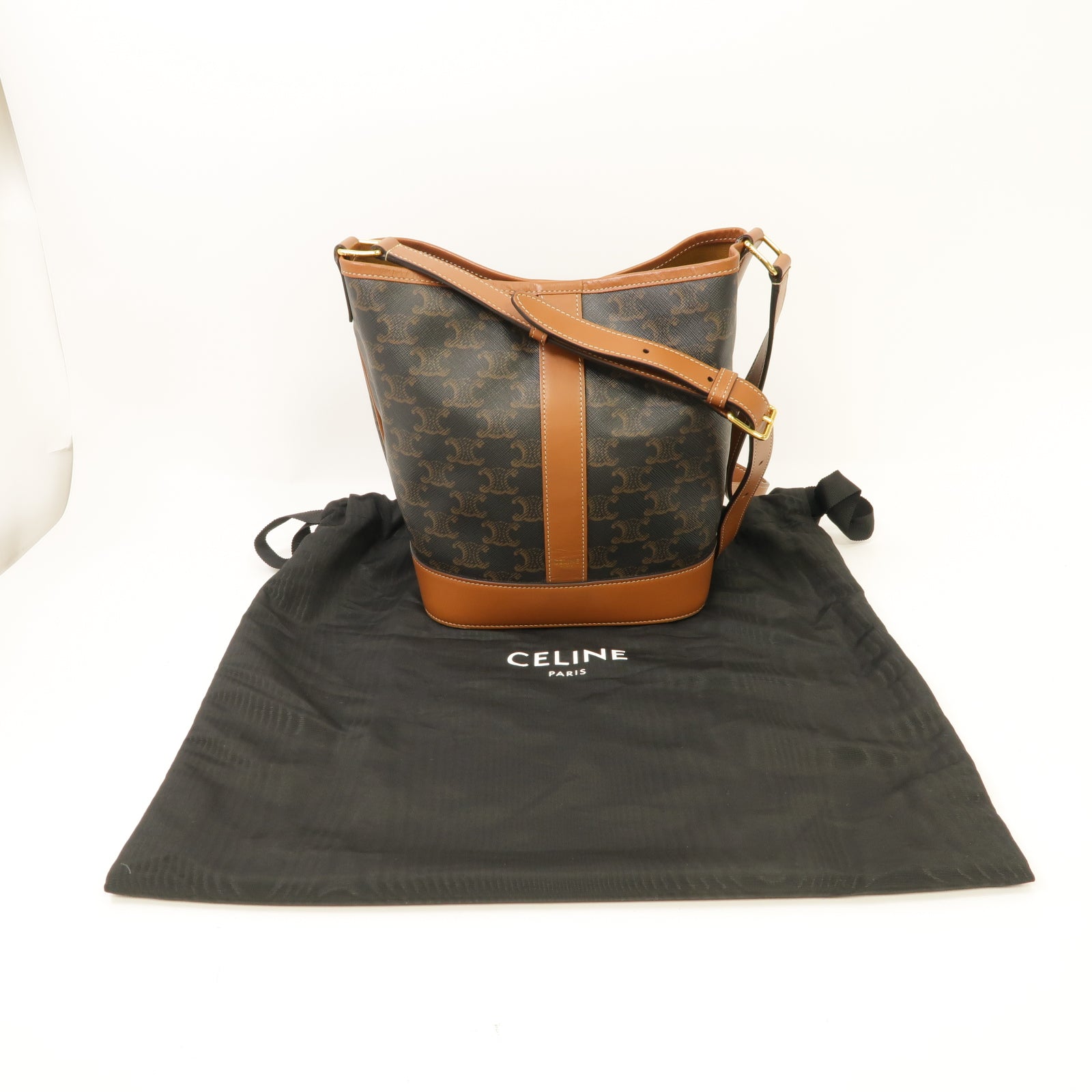 CELINE 塗層帆布Small Bucket In Triomphe金扣肩背袋棕色