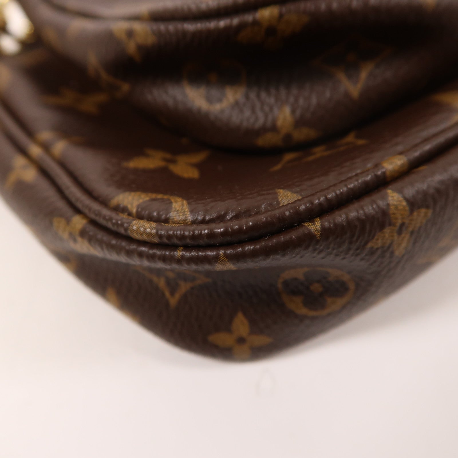 LOUIS VUITTON Monogram Multi Pochette Accessoires金扣肩背袋