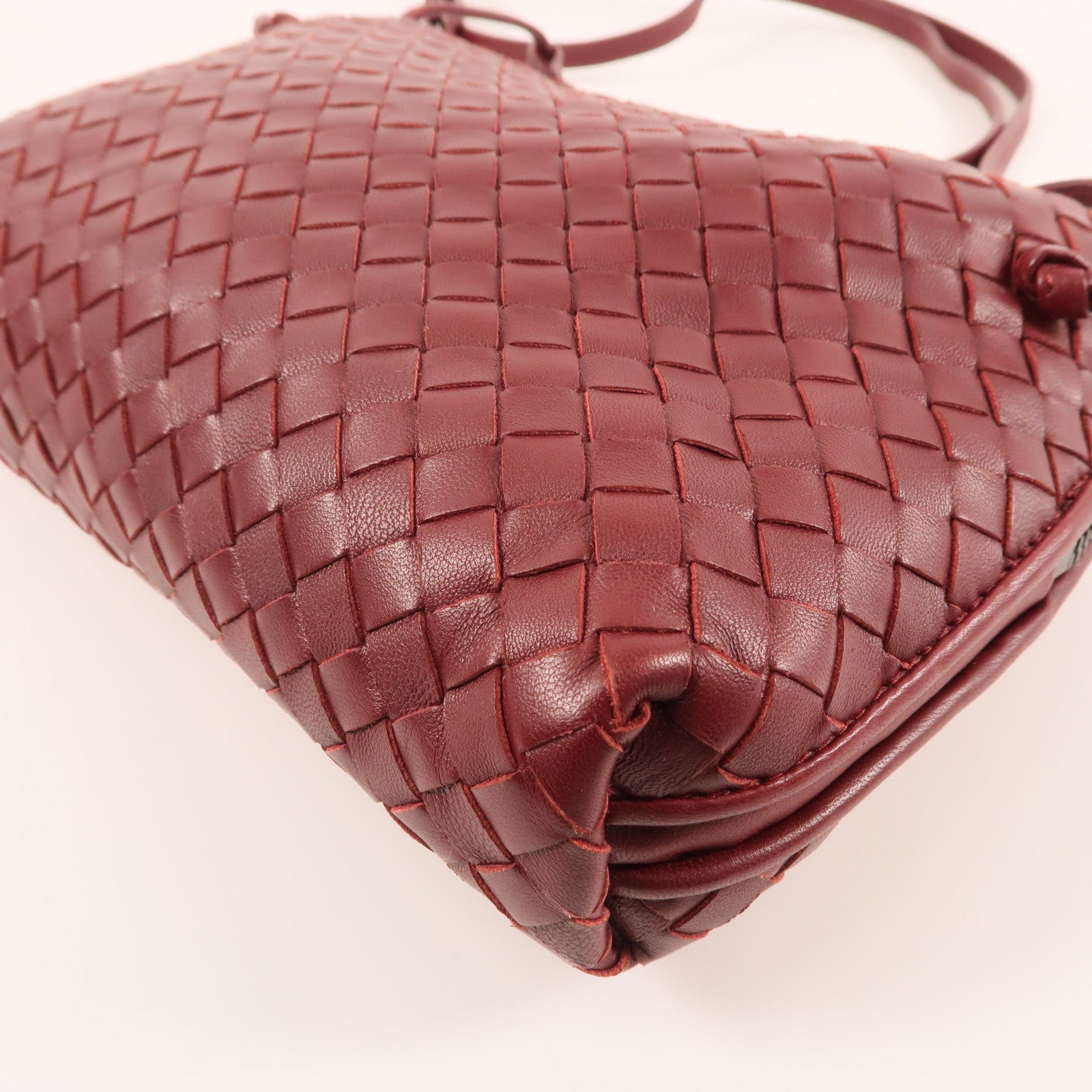 BOTTEGA VENETA 羊皮皮革Shoulder Bag銀扣肩背袋