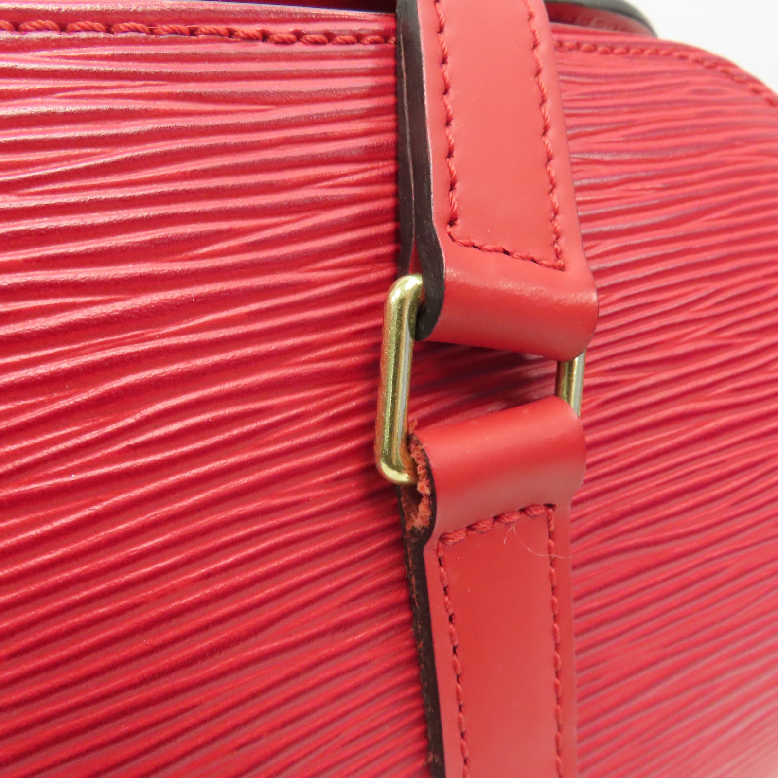 LOUIS VUITTON Epi Soufflot金扣手挽袋紅色