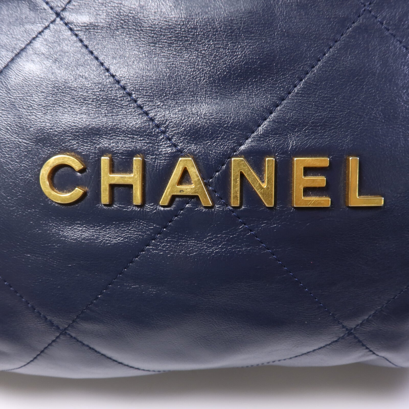 CHANEL 牛皮皮革C22 Medium鏈帶肩背袋