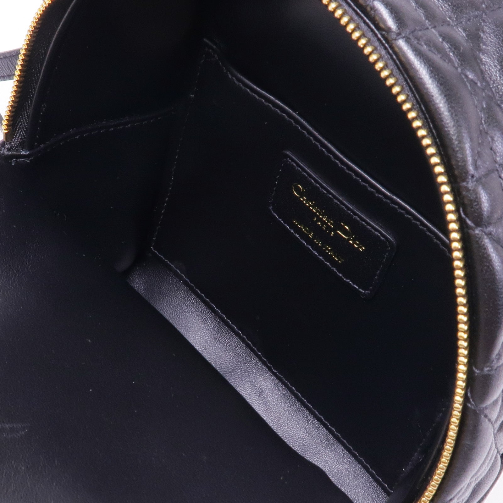 Dior 羊皮皮革Backpack金扣背包