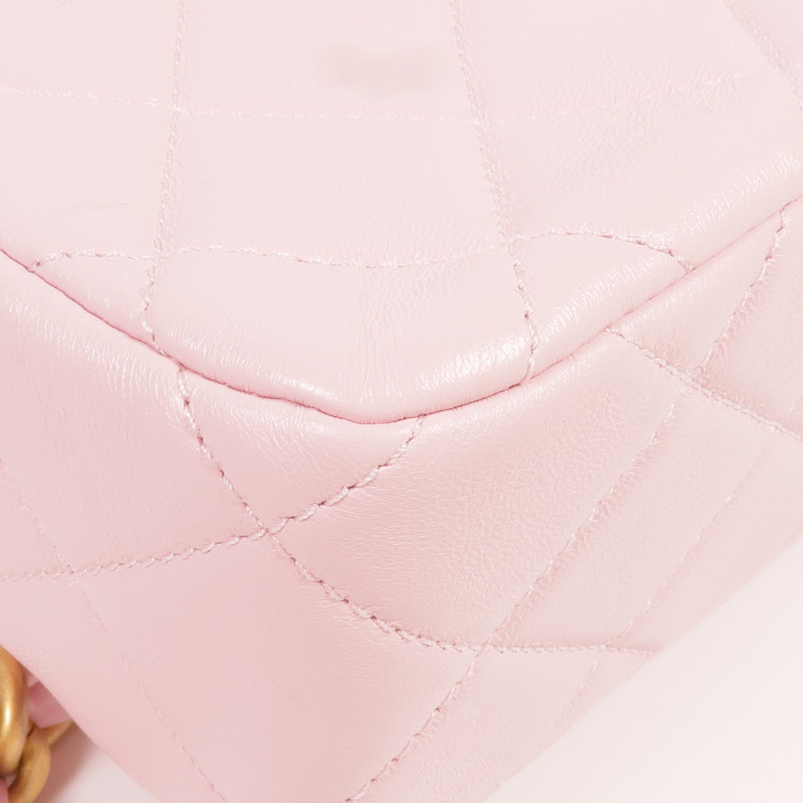 CHANEL 羊皮皮革Chain Shoulder金扣鏈帶肩背袋