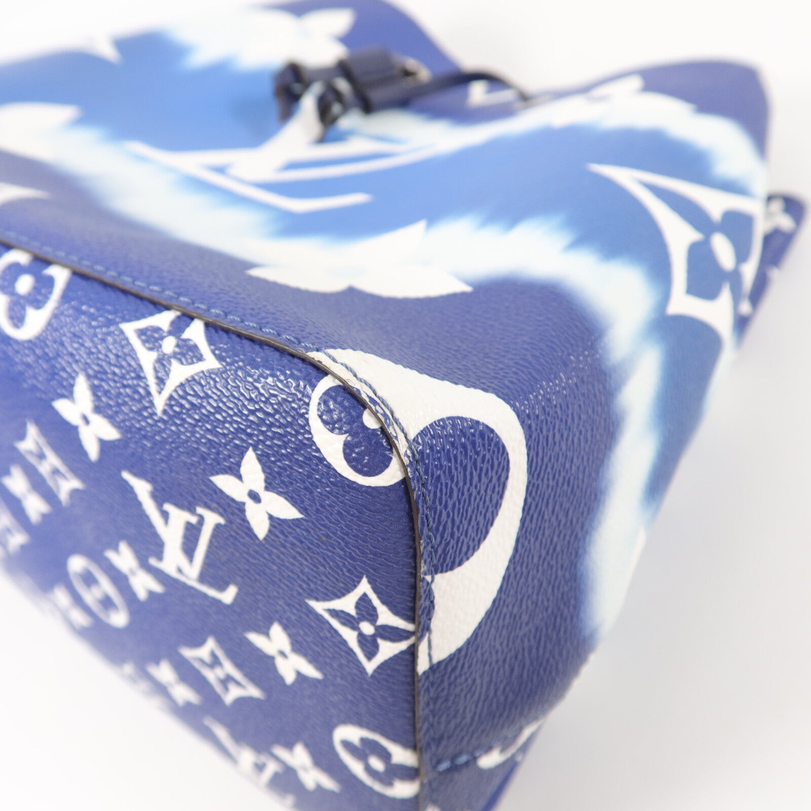 LOUIS VUITTON Monogram Escale Neo Noe肩背袋