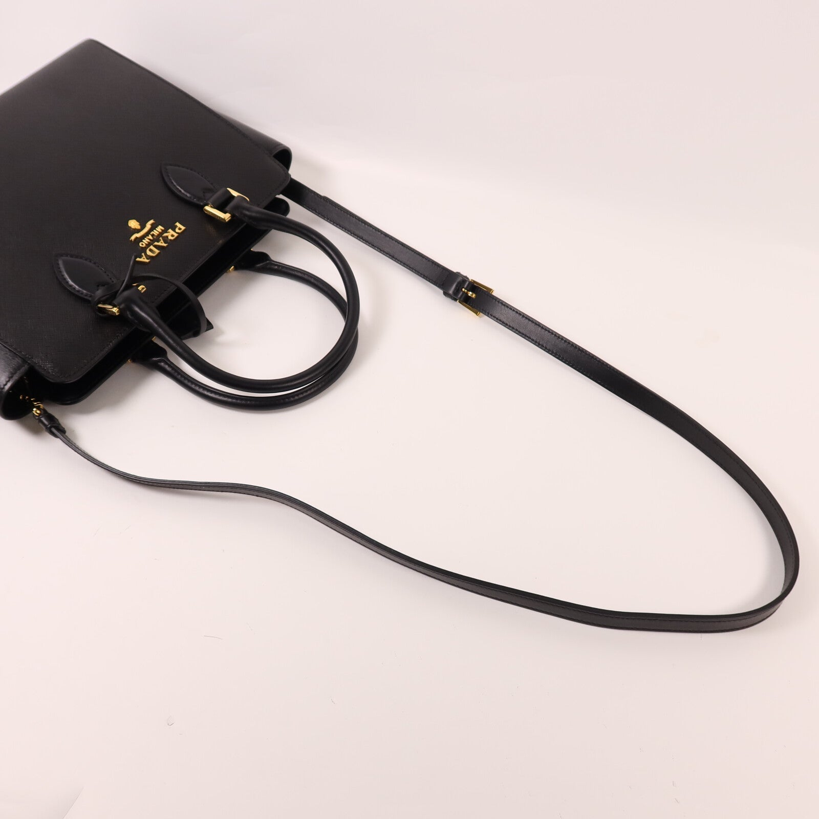 PRADA 牛皮皮革Shoulder Bag金扣手挽肩背兩用袋