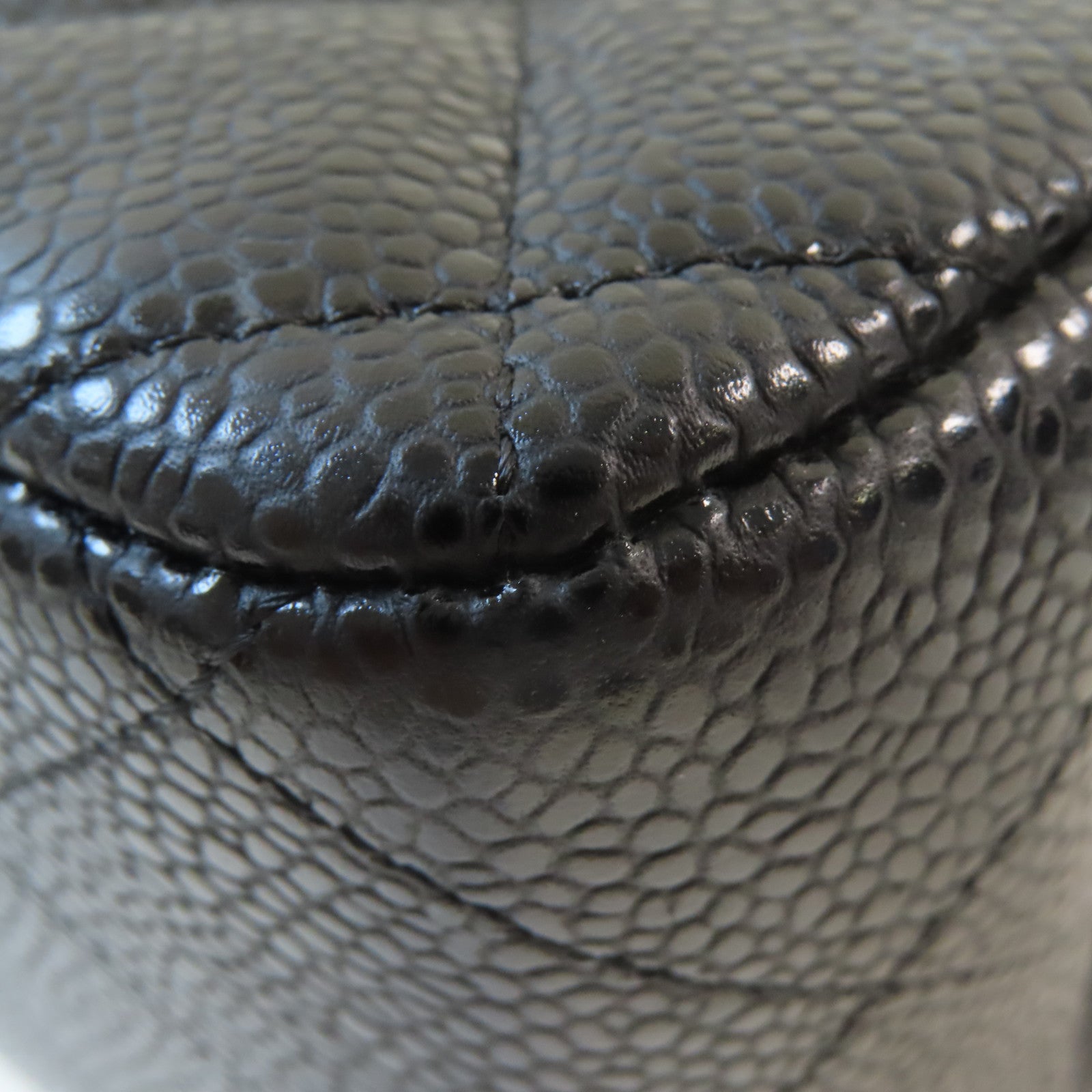 CHANEL **【激減優惠】菱格Caviar皮革Jumbo Chain Shoulder Bag銀扣鏈帶肩背袋黑色