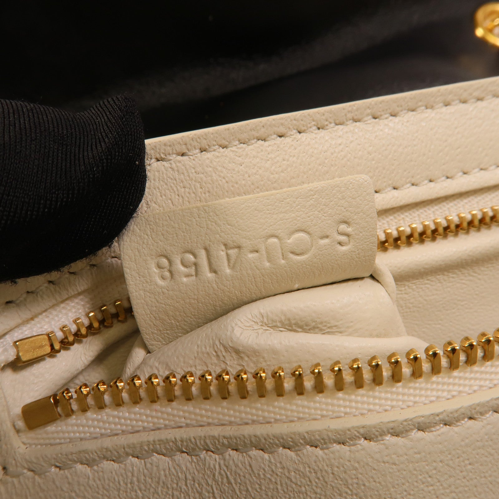 CELINE 牛皮皮革C Bag肩背袋