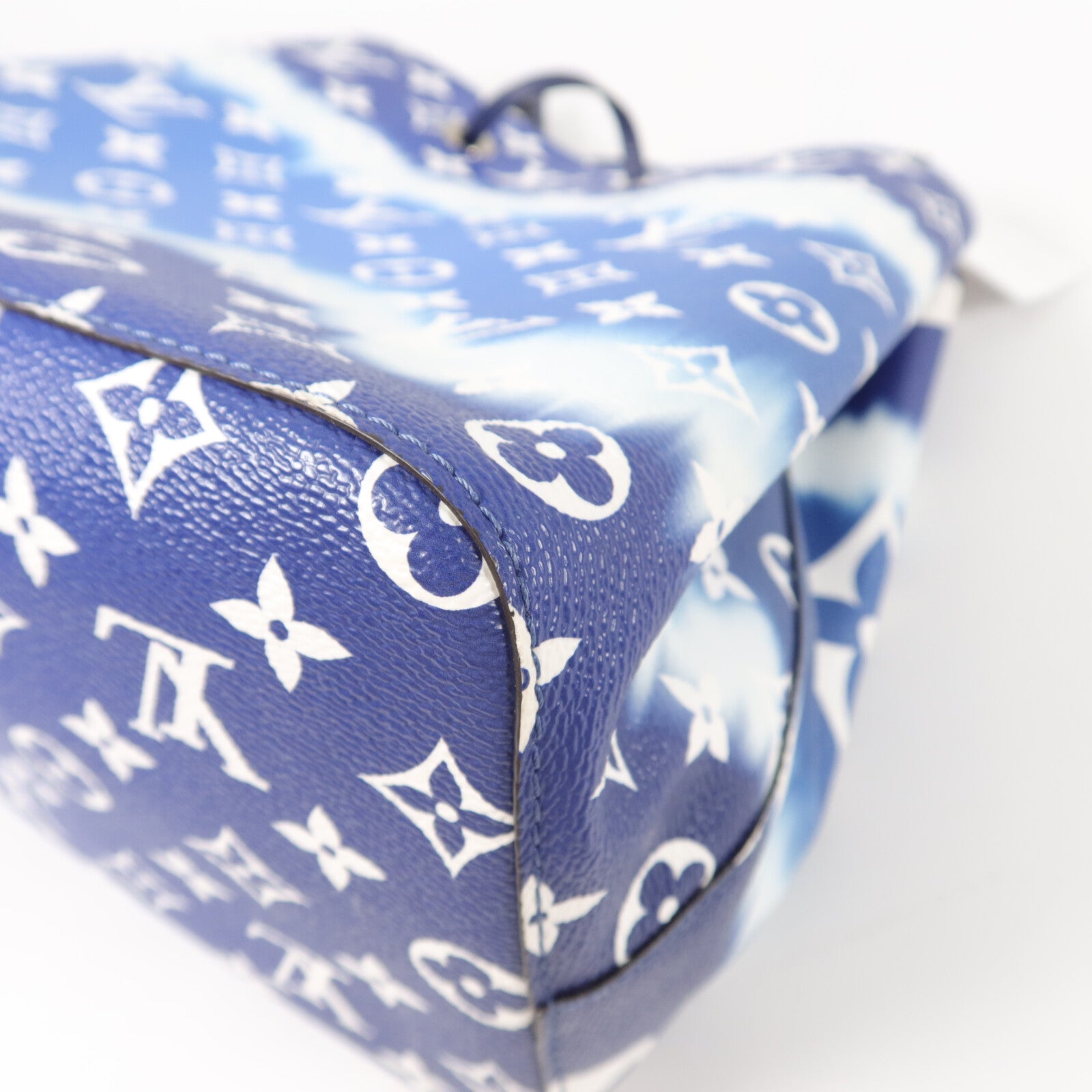 LOUIS VUITTON Monogram Escale Neo Noe肩背袋