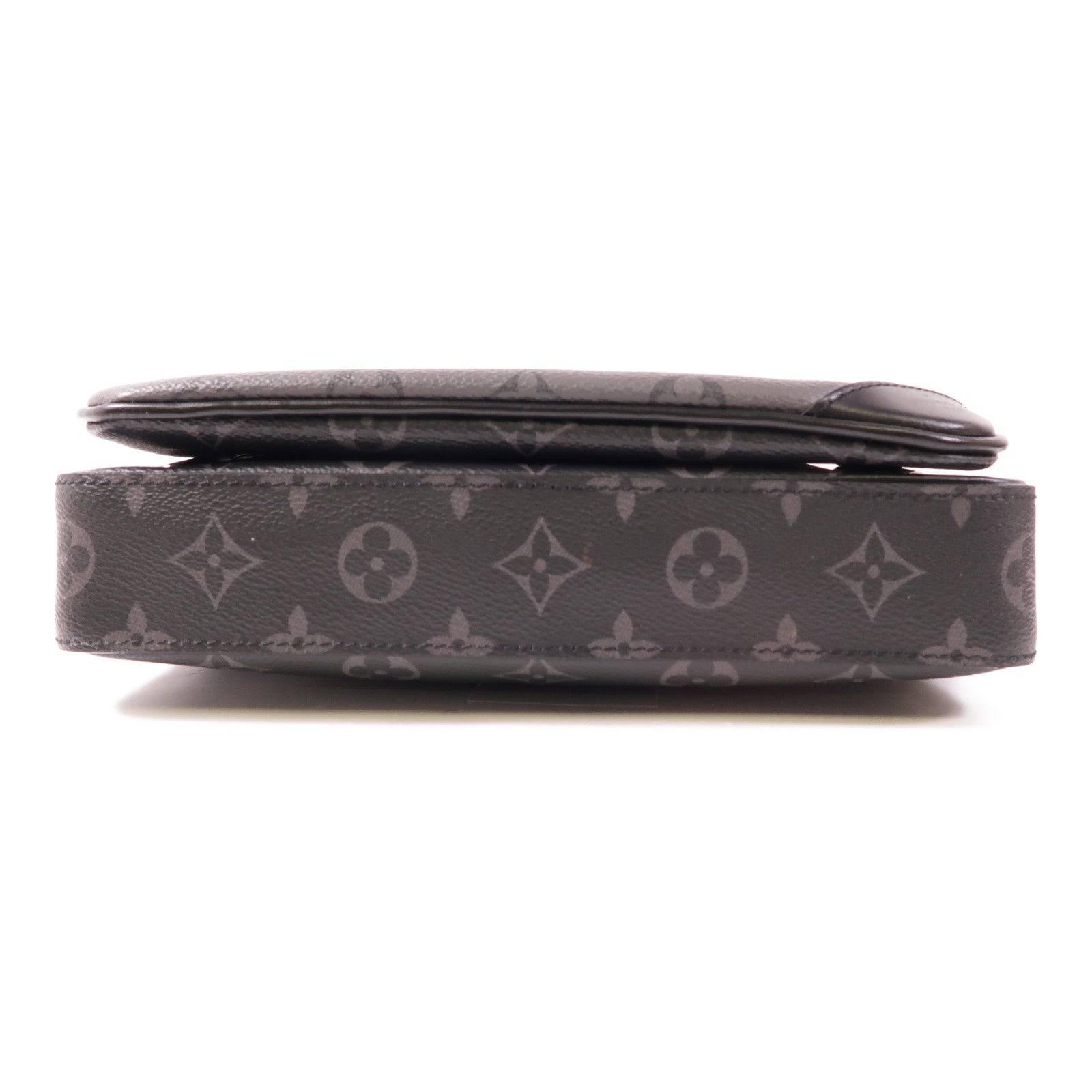 LOUIS VUITTON Monogram Eclipse Reverse Trio Messenger銀扣肩背袋