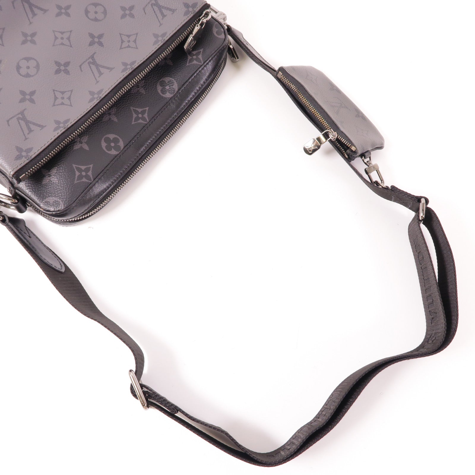 LOUIS VUITTON Monogram Eclipse Reverse Trio Messenger銀扣肩背袋