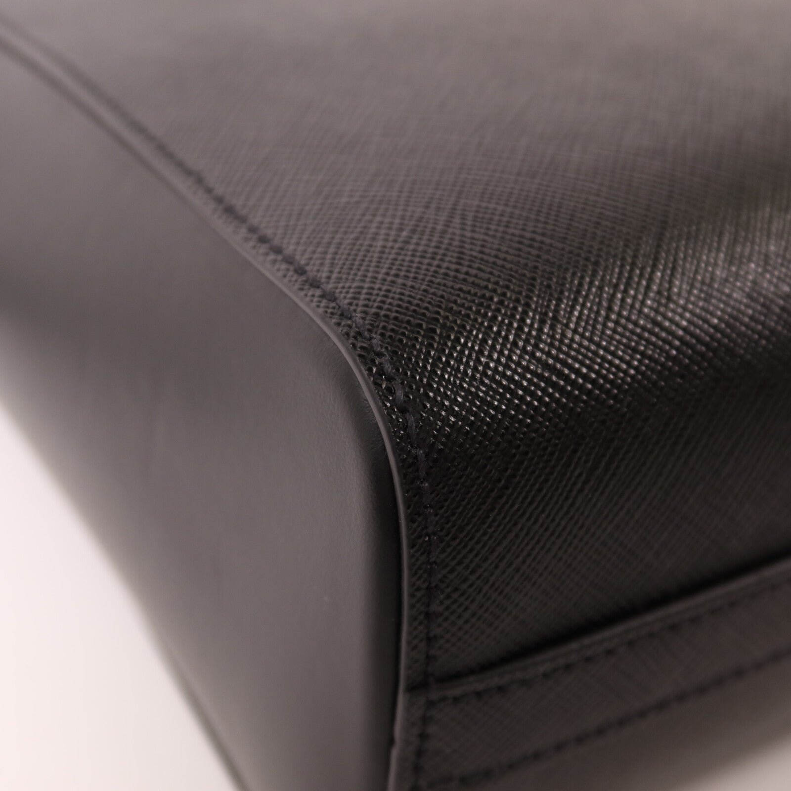 PRADA 牛皮皮革Shoulder Bag金扣手挽肩背兩用袋