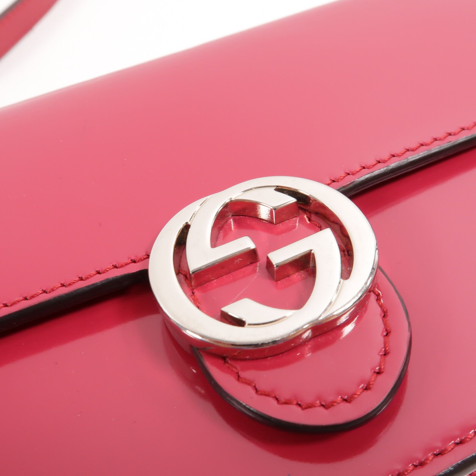 GUCCI 漆皮皮革Wallet On Chain肩背袋