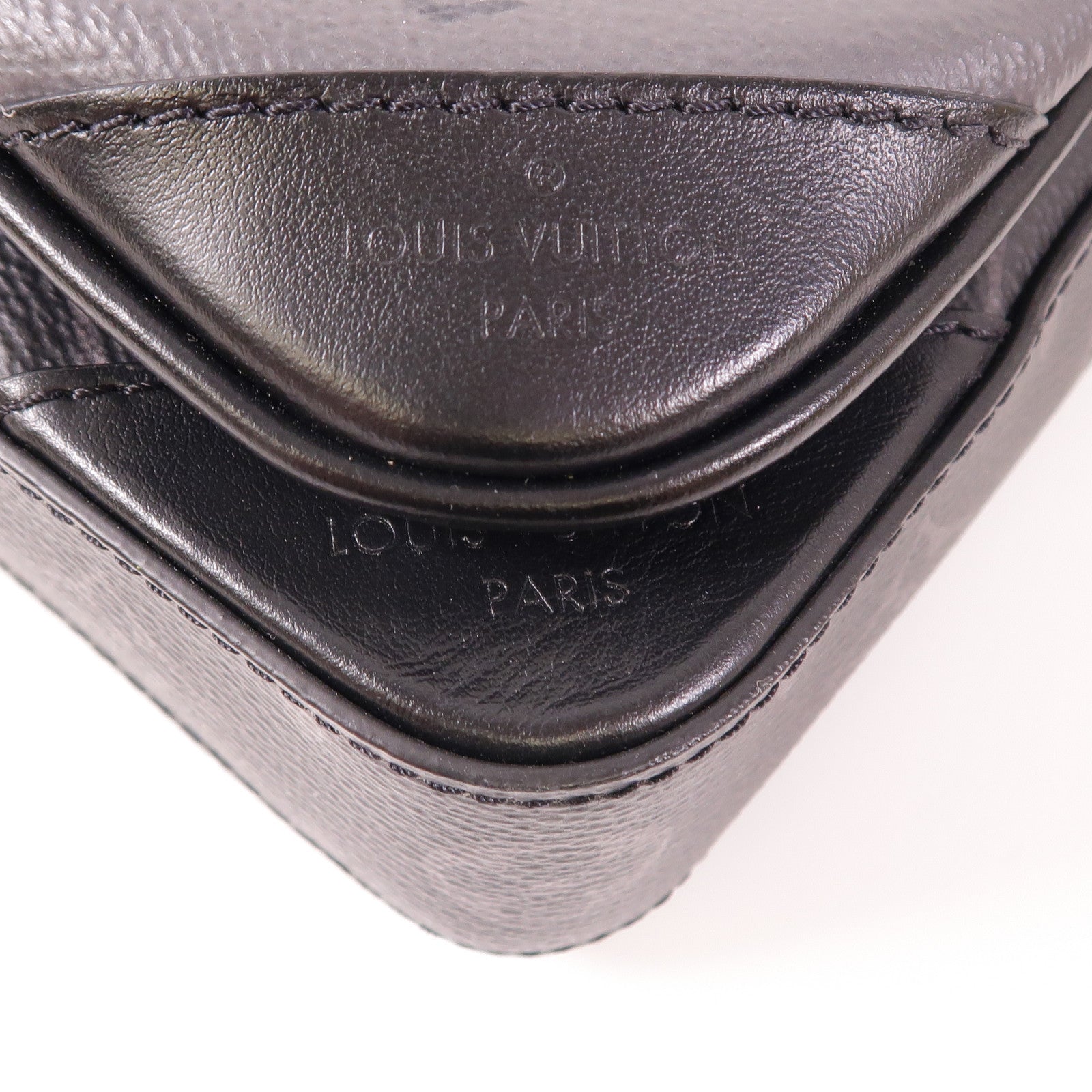 LOUIS VUITTON Monogram Eclipse Reverse Trio Messenger銀扣肩背袋
