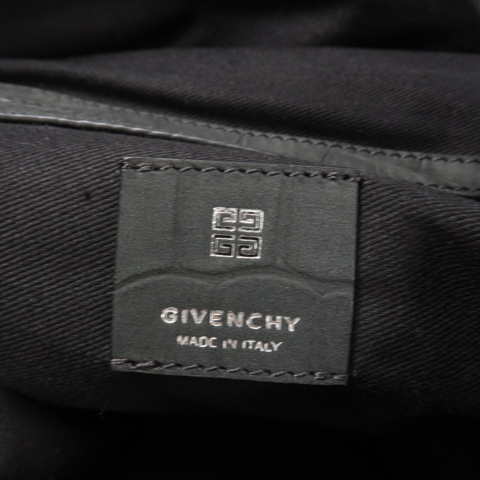 GIVENCHY 牛皮皮革Voyou Large Bag肩背袋