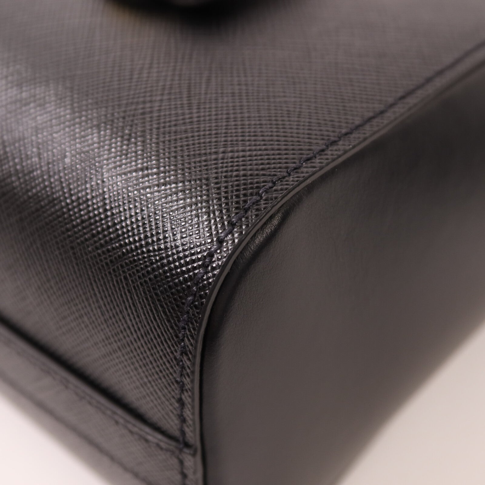 PRADA 牛皮皮革Shoulder Bag金扣手挽肩背兩用袋