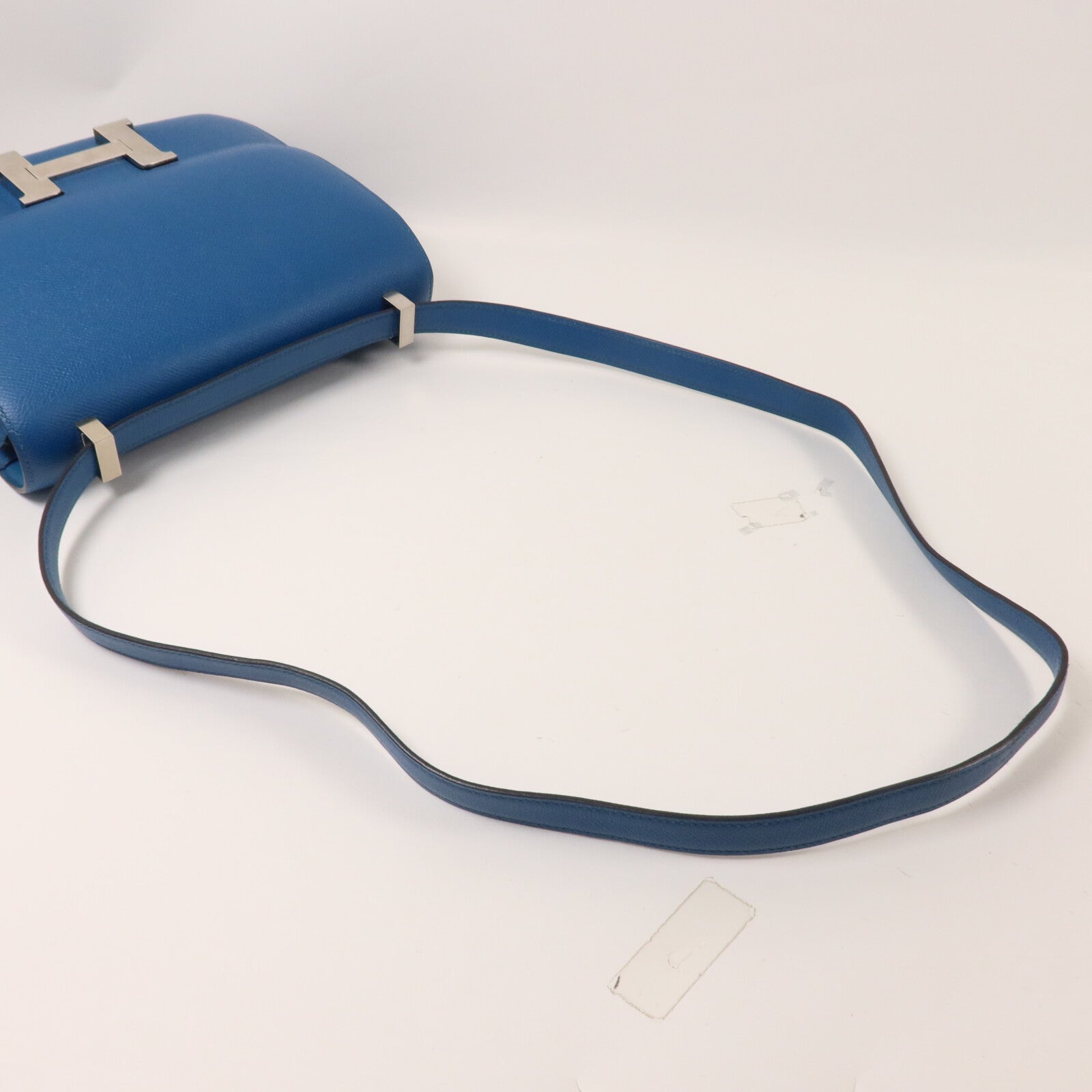 HERMES Epsom皮革Constance 24肩背袋Bleu Izmir