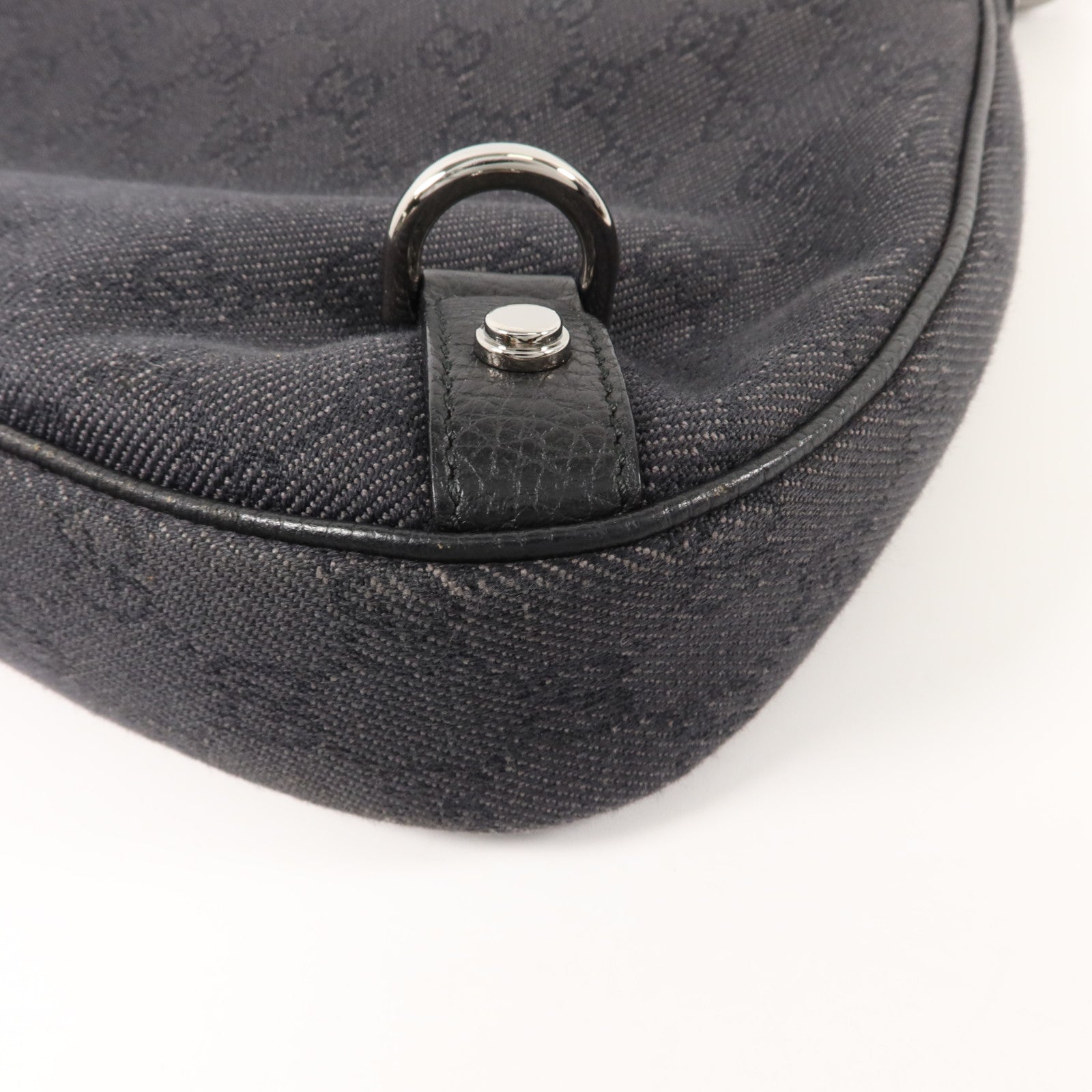 GUCCI 帆布Abbey GG肩背袋