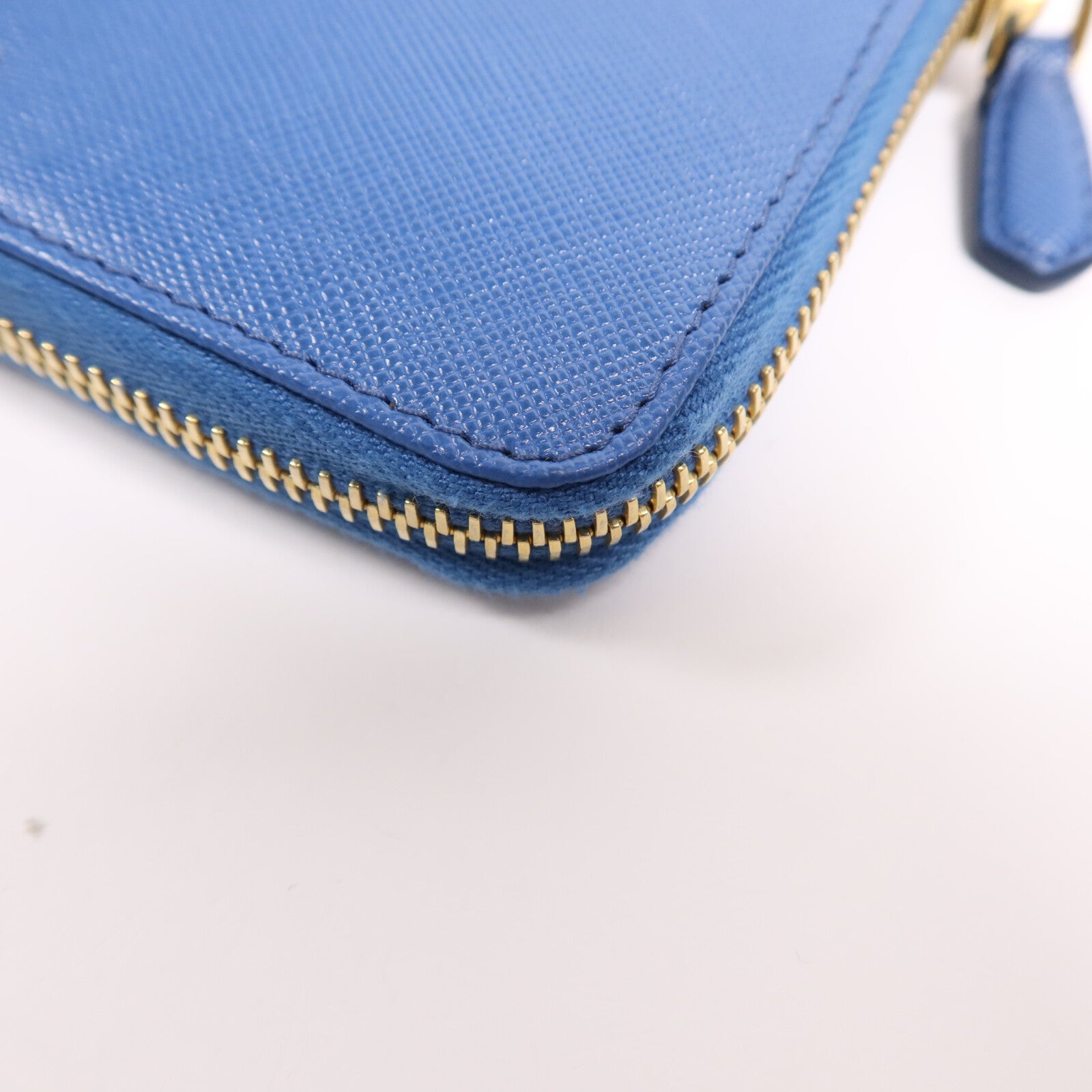 PRADA 牛皮皮革Wallet金扣長錢包