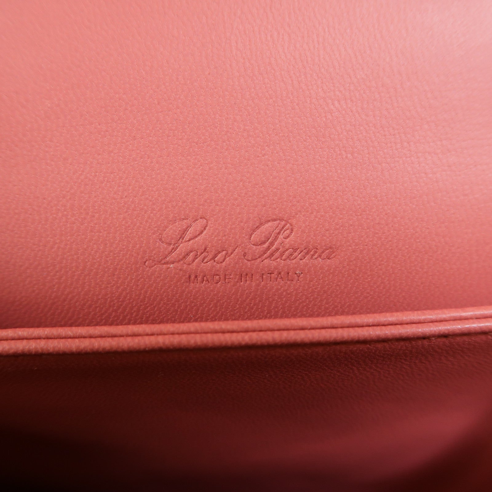 Loro Piana 羊皮皮革Lock In肩背袋