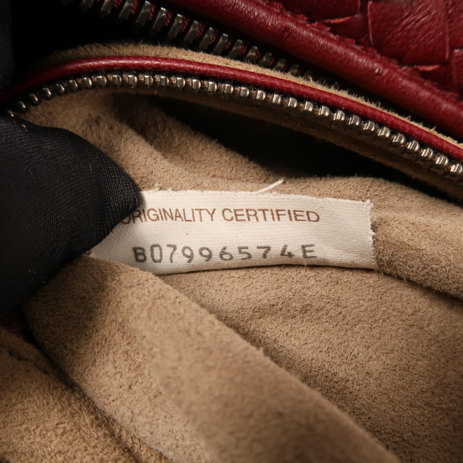 BOTTEGA VENETA 羊皮皮革Shoulder Bag銀扣肩背袋