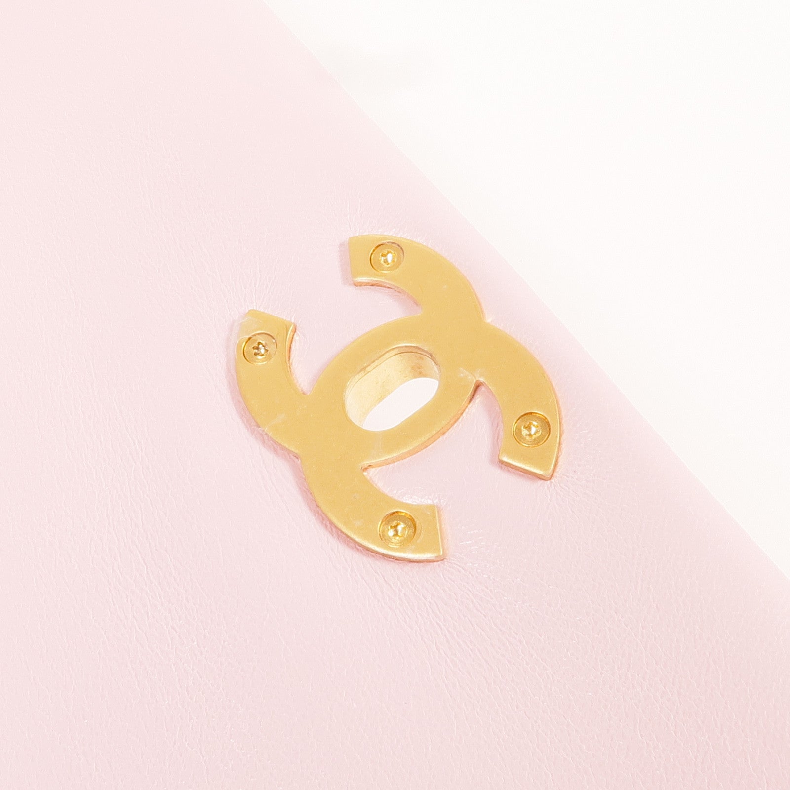 CHANEL 羊皮皮革Chain Shoulder金扣鏈帶肩背袋