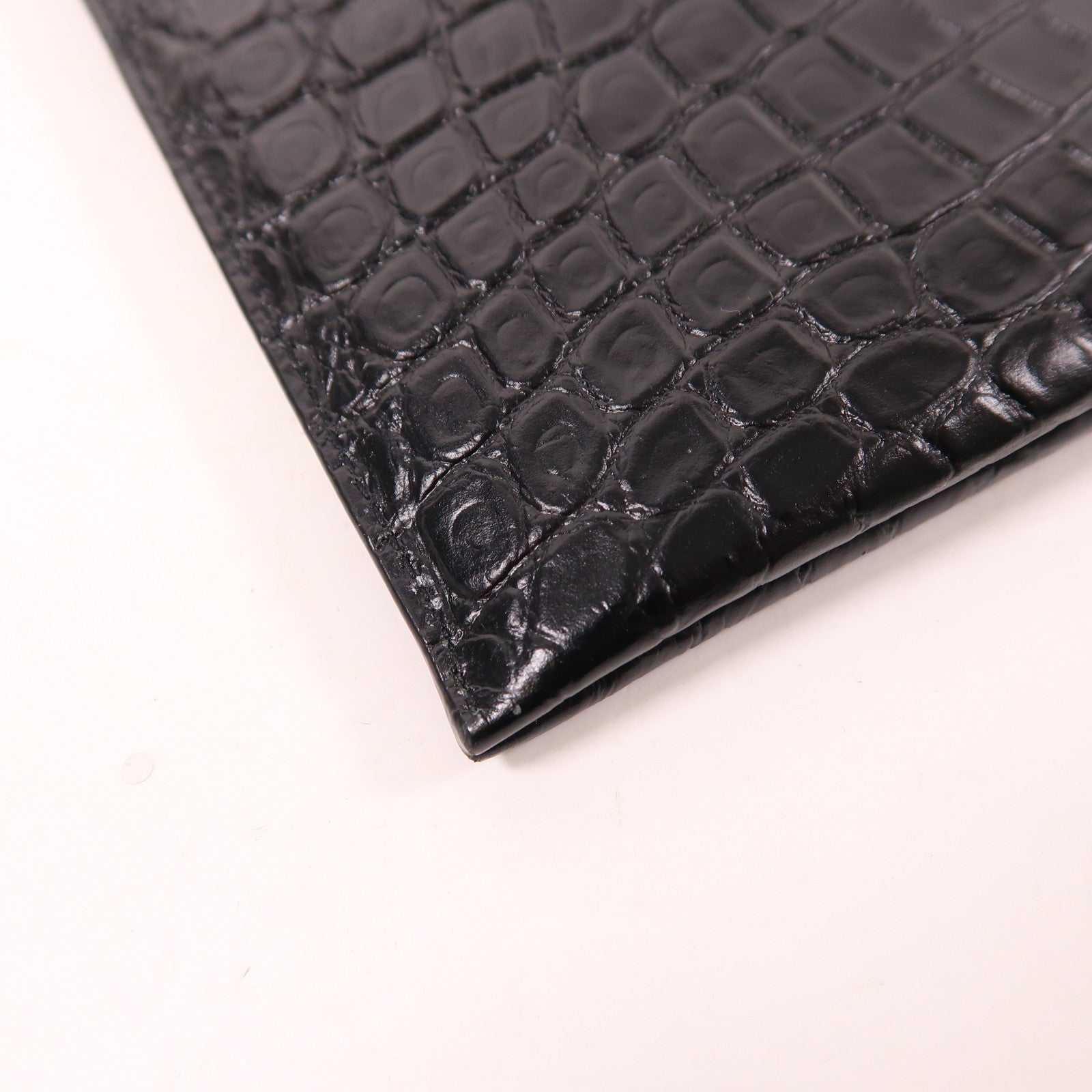 SAINT LAURENT 牛皮皮革Clutch金扣手拿包