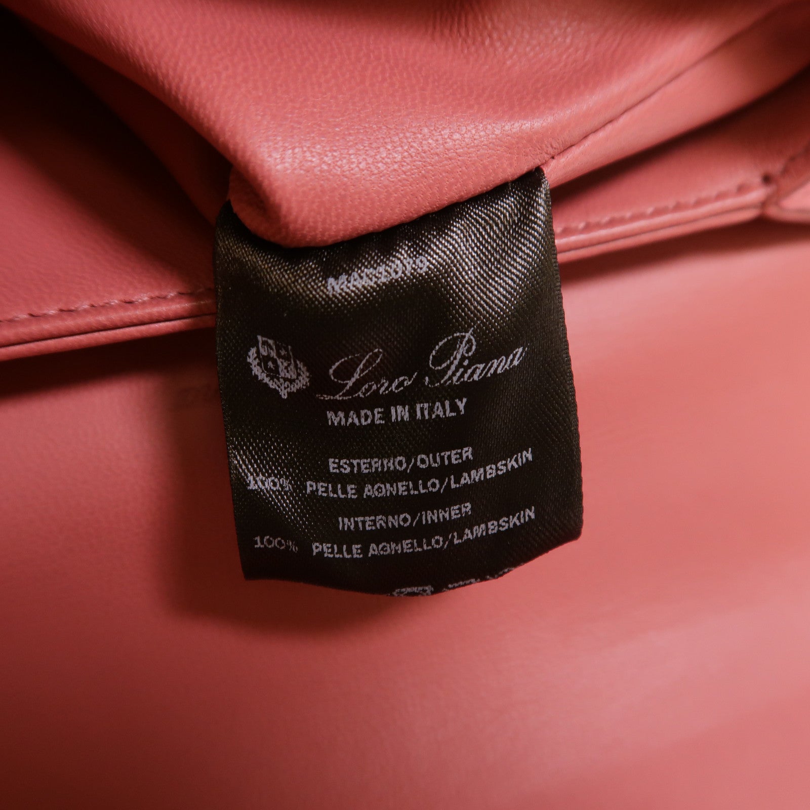Loro Piana 羊皮皮革Lock In肩背袋