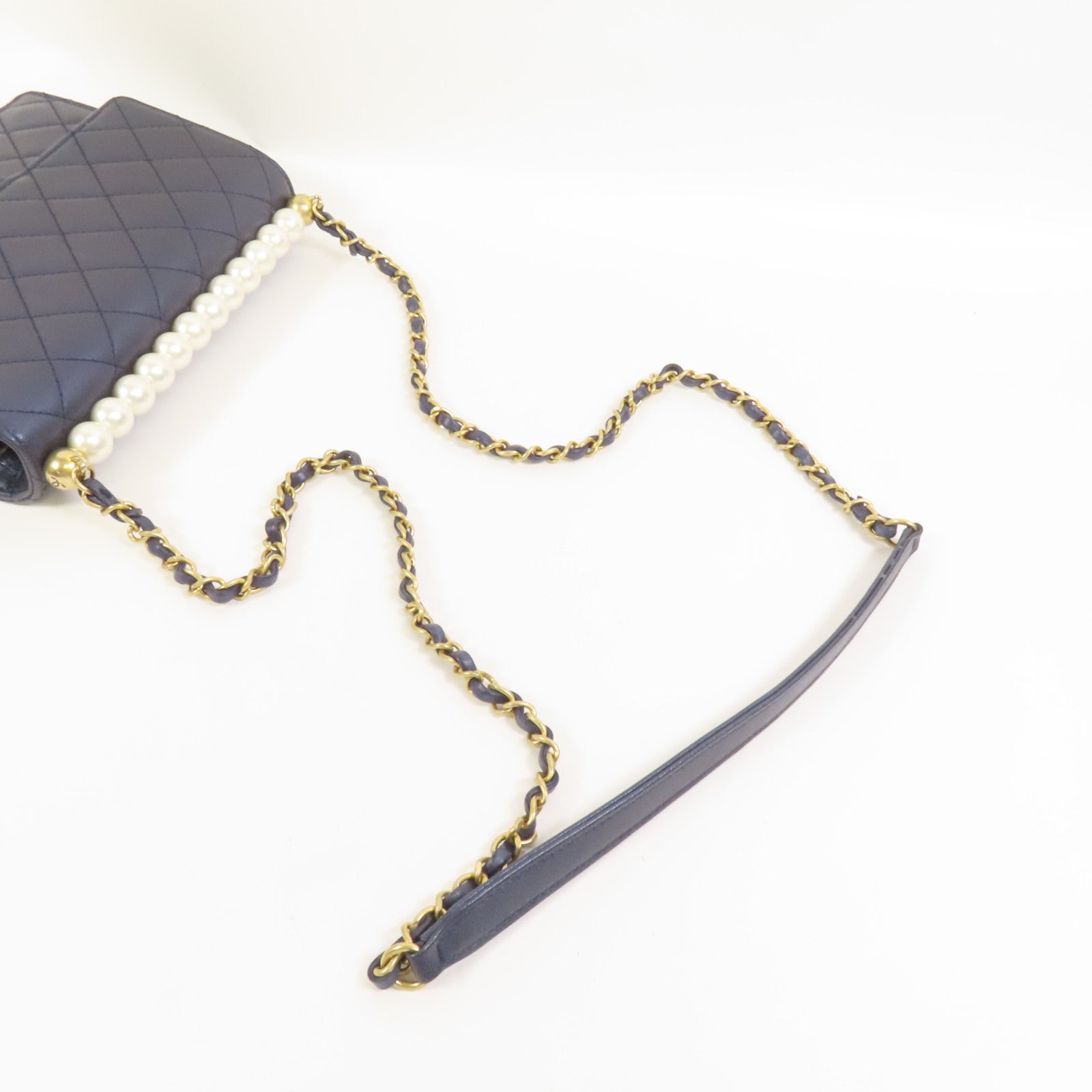 CHANEL 【激減優惠】牛皮皮革Chain Shoulder金扣鏈帶肩背袋