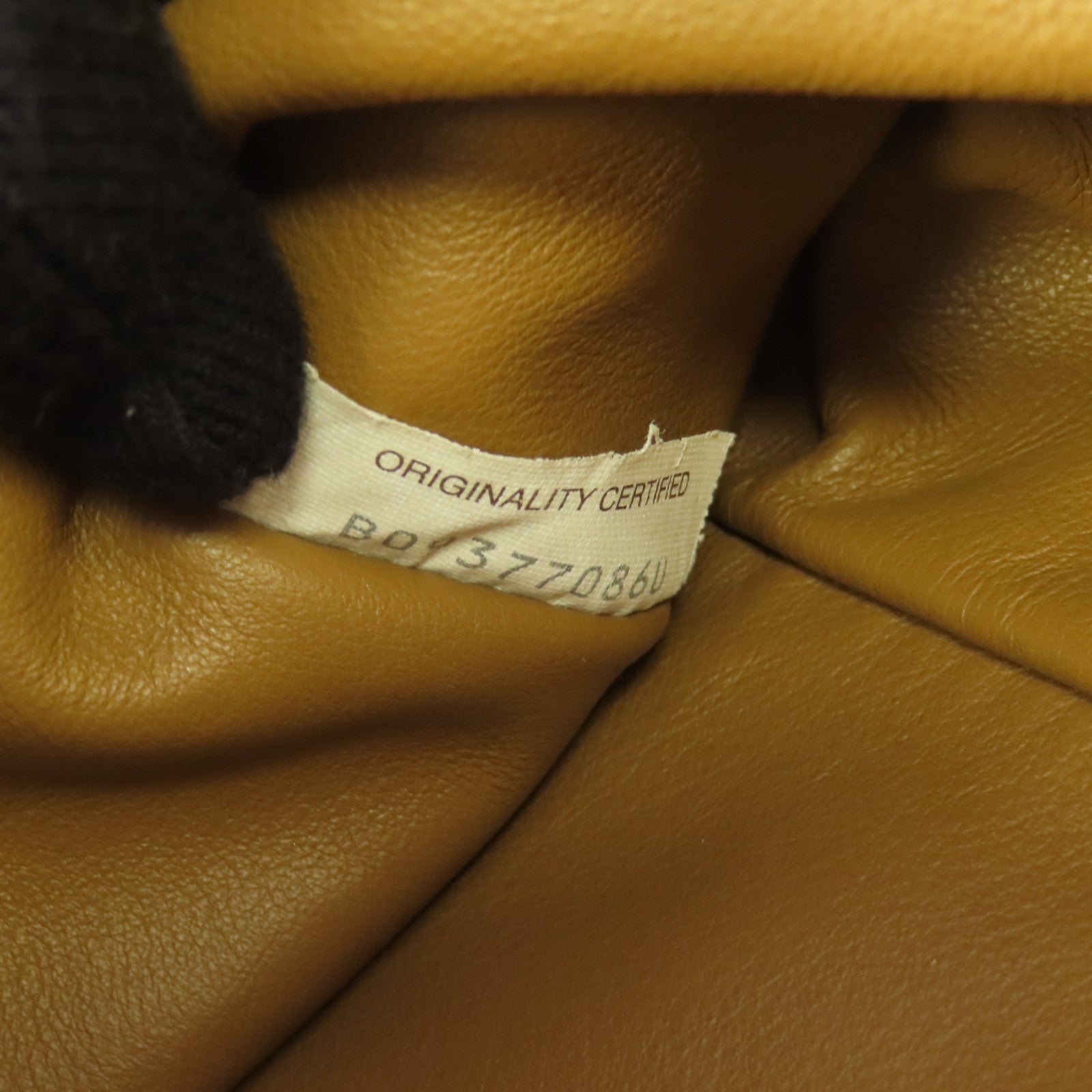 BOTTEGA VENETA 【激減優惠】牛皮皮革Hand Bag金扣手挽袋