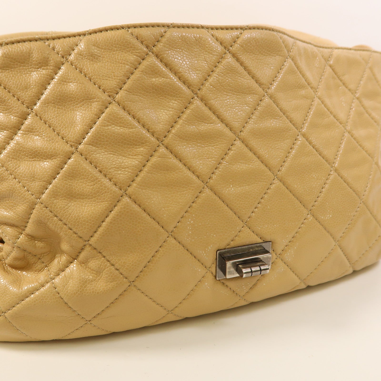 CHANEL 【激減優惠】牛皮皮革Shoulder Bag銀扣肩背袋