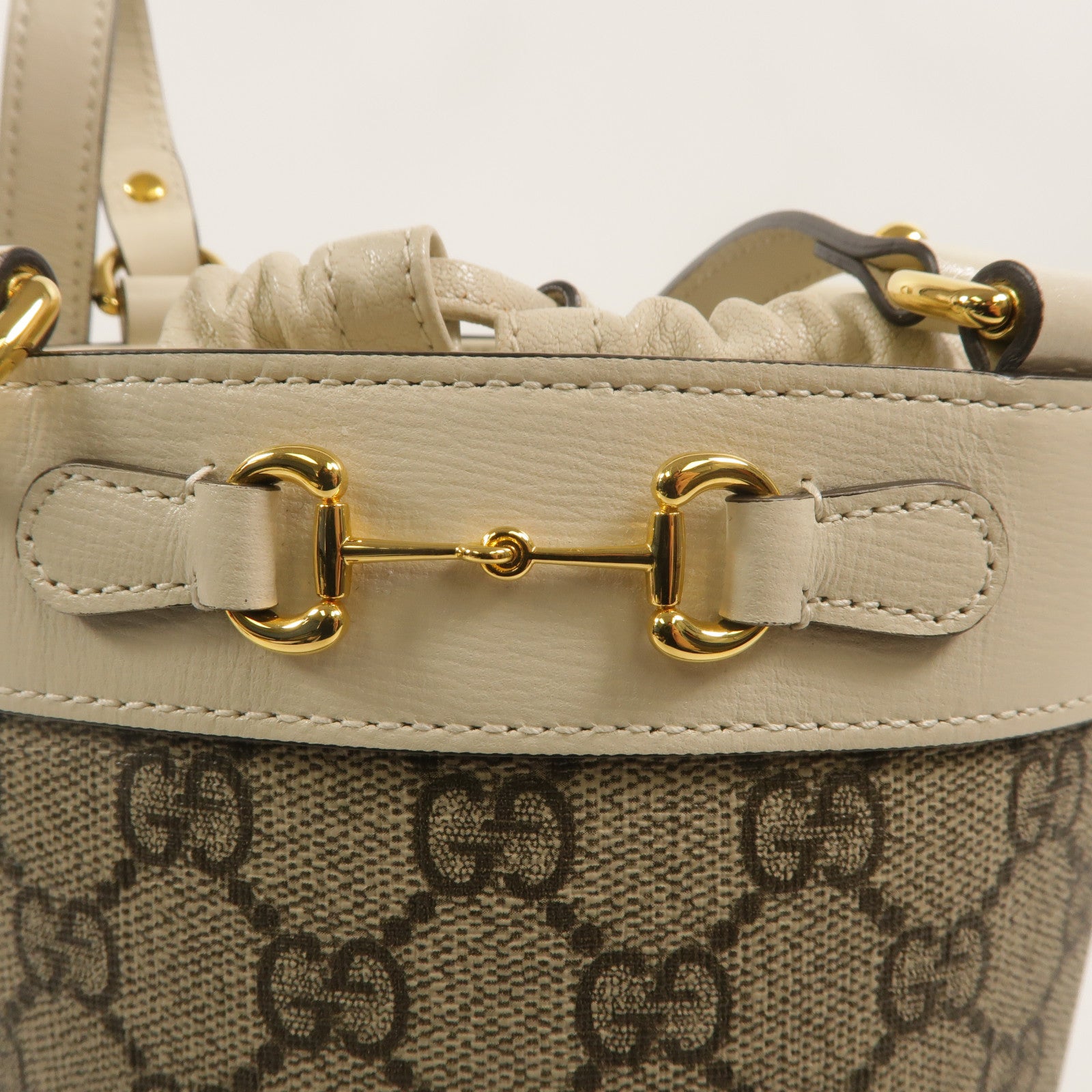 GUCCI 塗層帆布Horsebit 1955 Small Bucket肩背袋