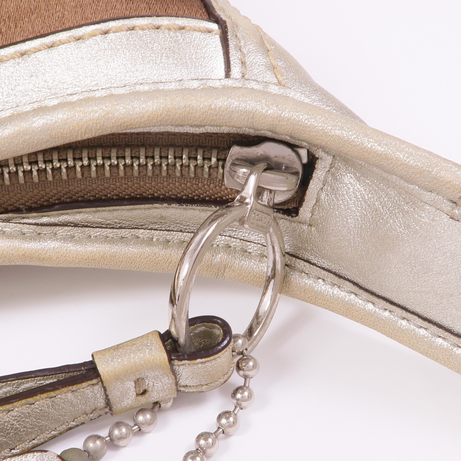 COACH 皮革/帆布Shoulder Bag銀扣肩背袋