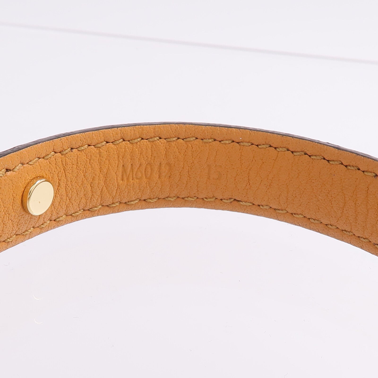 LOUIS VUITTON Monogram Essential V Bracelet手帶