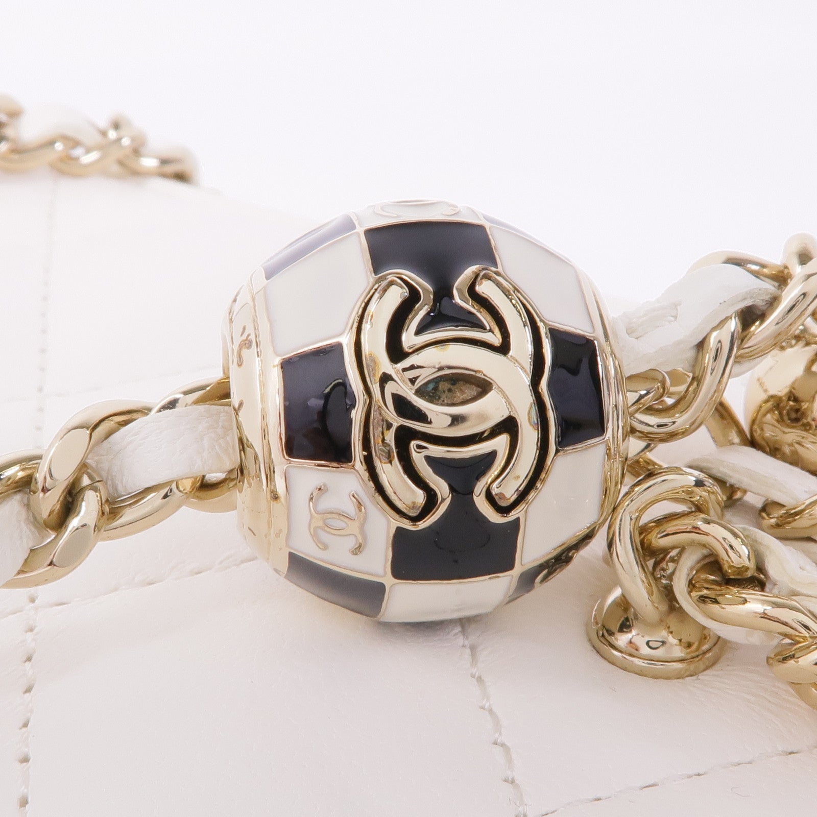 CHANEL 羊皮皮革Vanity Case金扣肩背袋