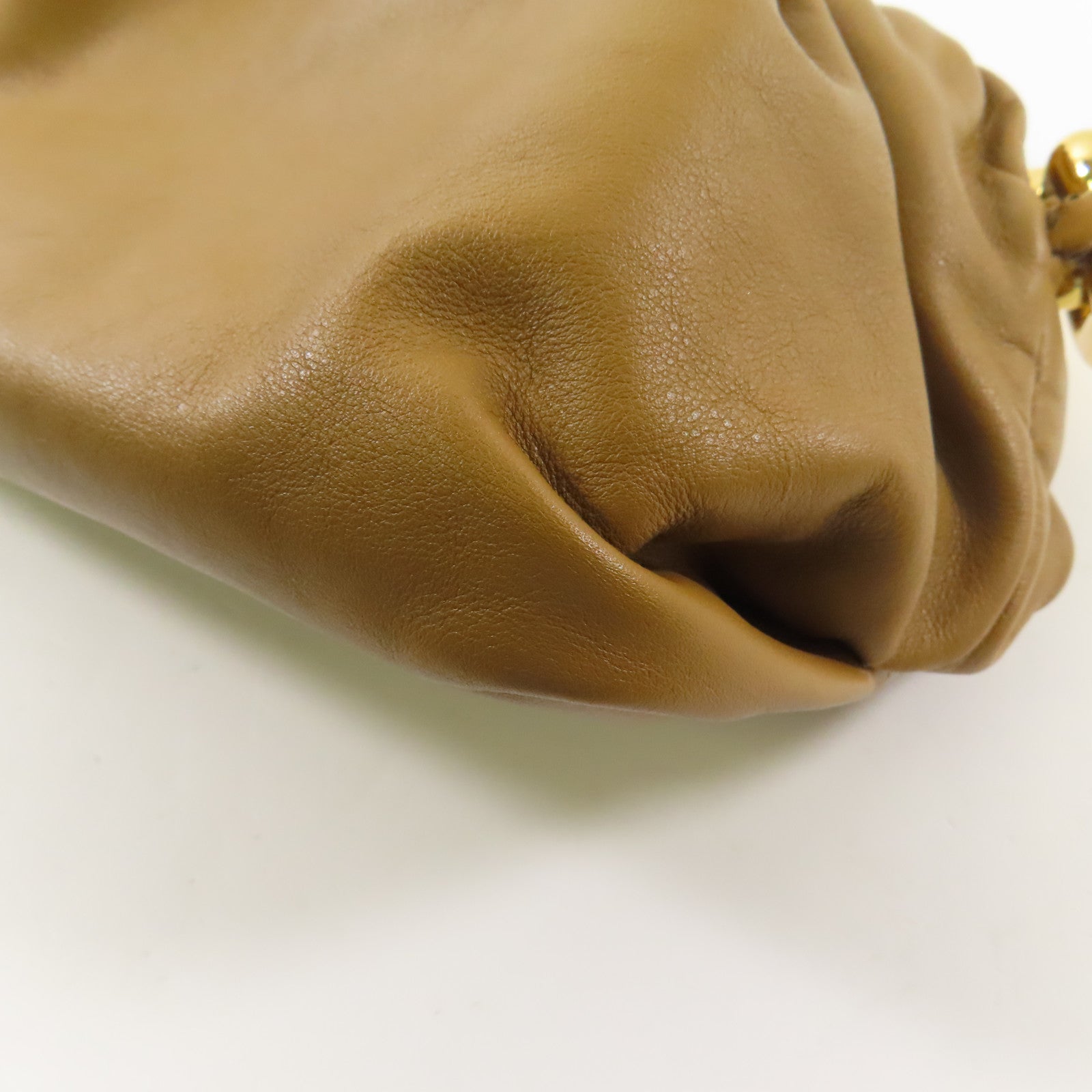BOTTEGA VENETA 【激減優惠】牛皮皮革Hand Bag金扣手挽袋