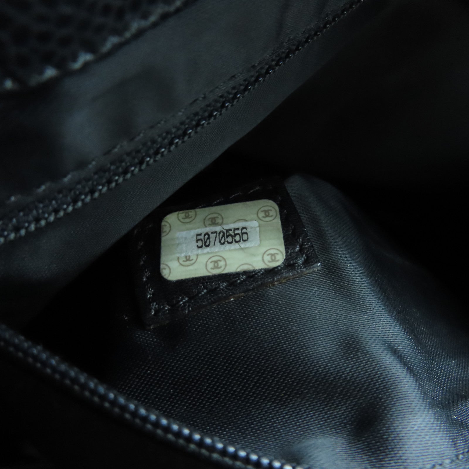CHANEL 【激減優惠】牛皮皮革Shoulder Tote金扣鏈帶肩背袋黑色