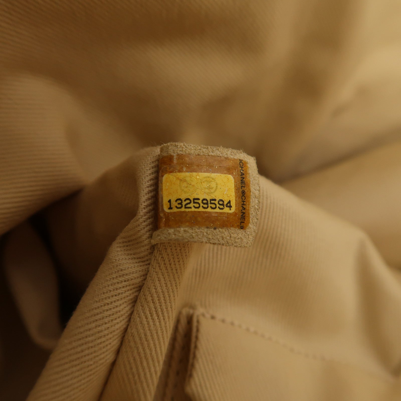 CHANEL 【激減優惠】牛皮皮革Shoulder Bag銀扣肩背袋