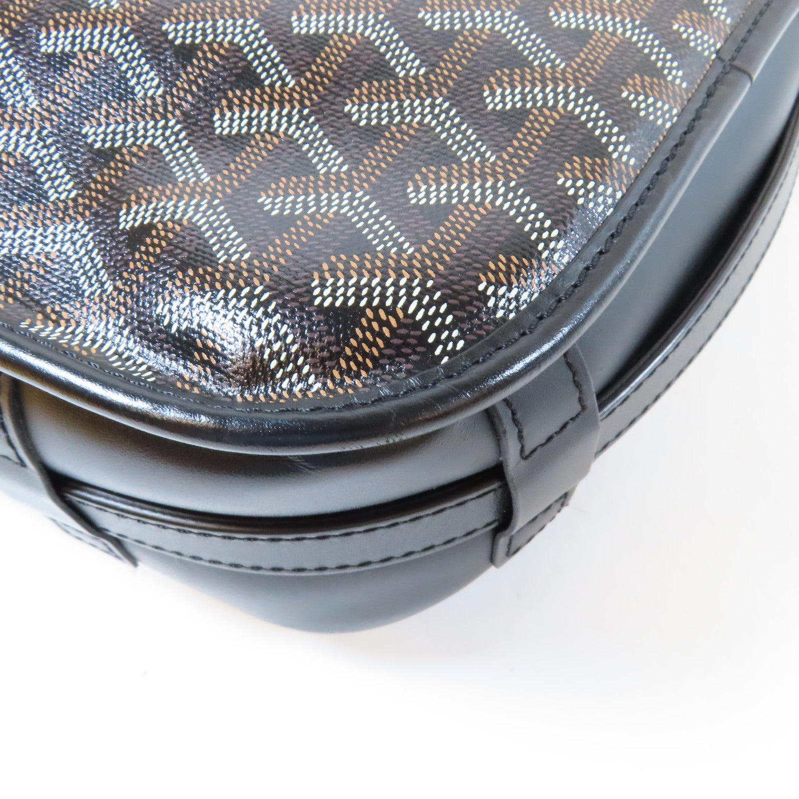 GOYARD 塗層帆布/皮革Belevedere MM銀扣肩背袋黑色/啡色