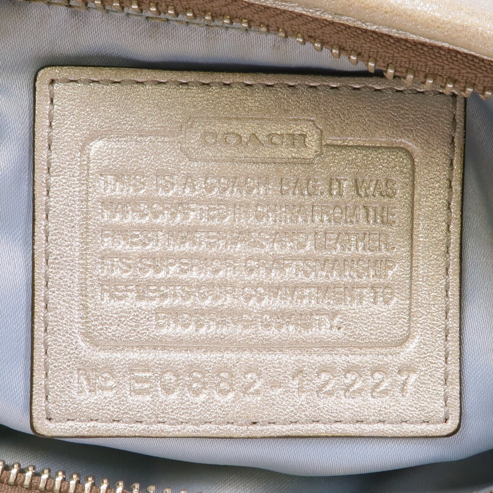 COACH 皮革/帆布Shoulder Bag銀扣肩背袋