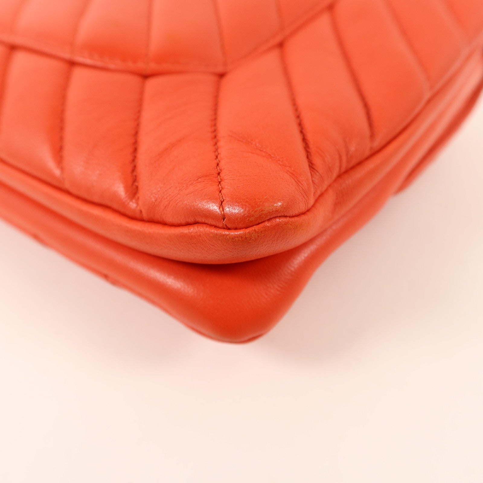 CHANEL 羊皮皮革Trendy CC Chevron Wallet On Chain金扣鏈帶肩背袋
