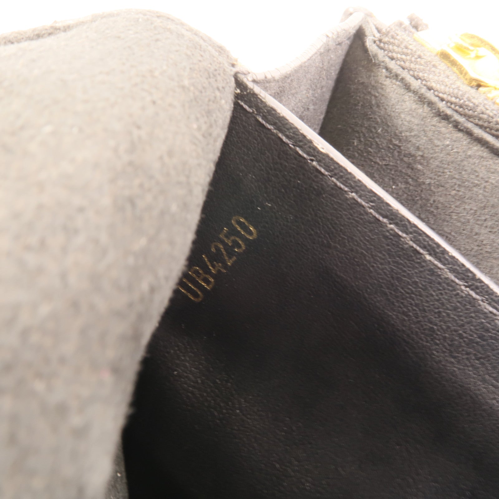 LOUIS VUITTON Damier Vavin PM金扣鏈帶肩背袋