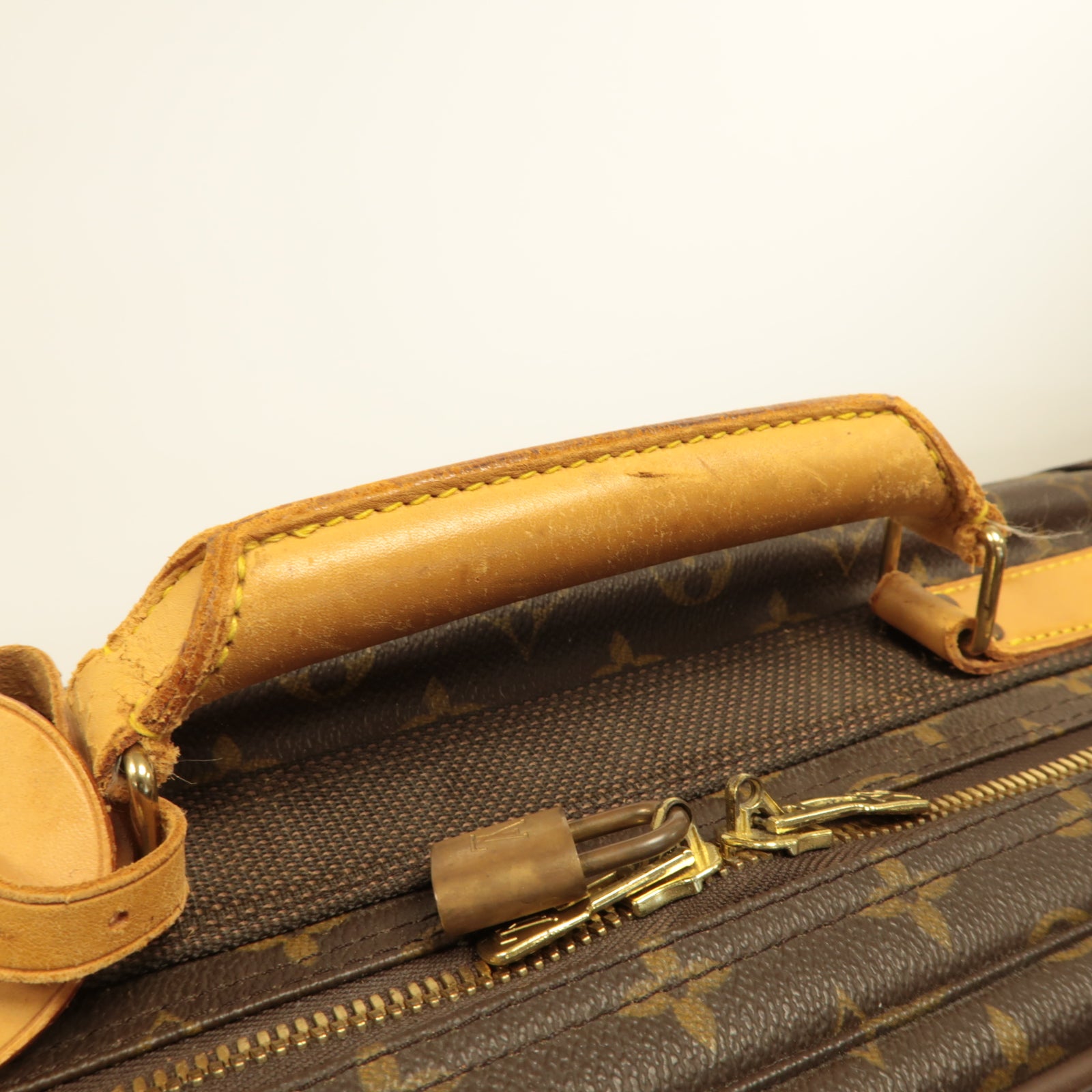 LOUIS VUITTON 【激減優惠】Monogram Satellite 70金扣行李箱啡色