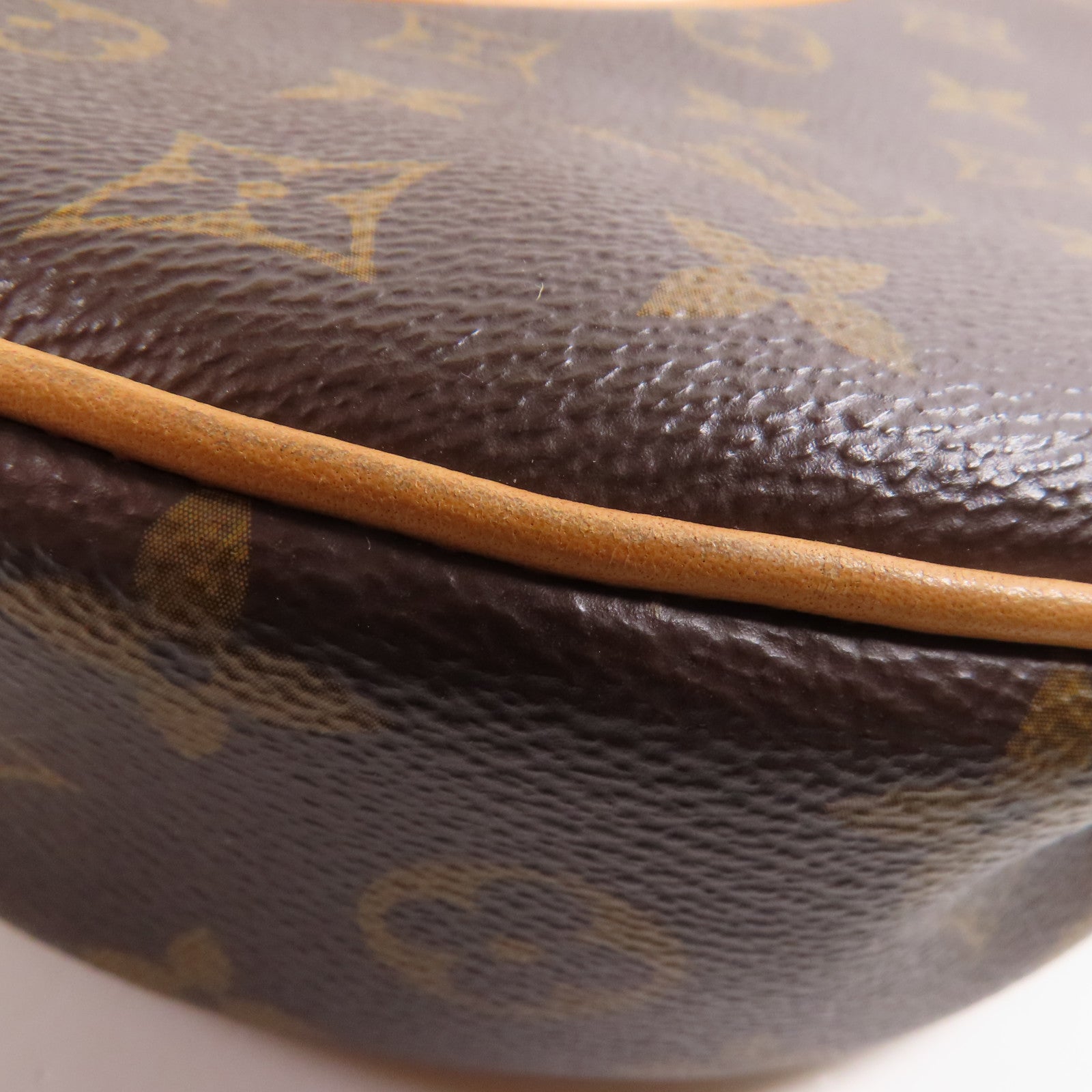 LOUIS VUITTON LV GHW Loop 2 Way Shoulder Bag M81098 Monogram Brown