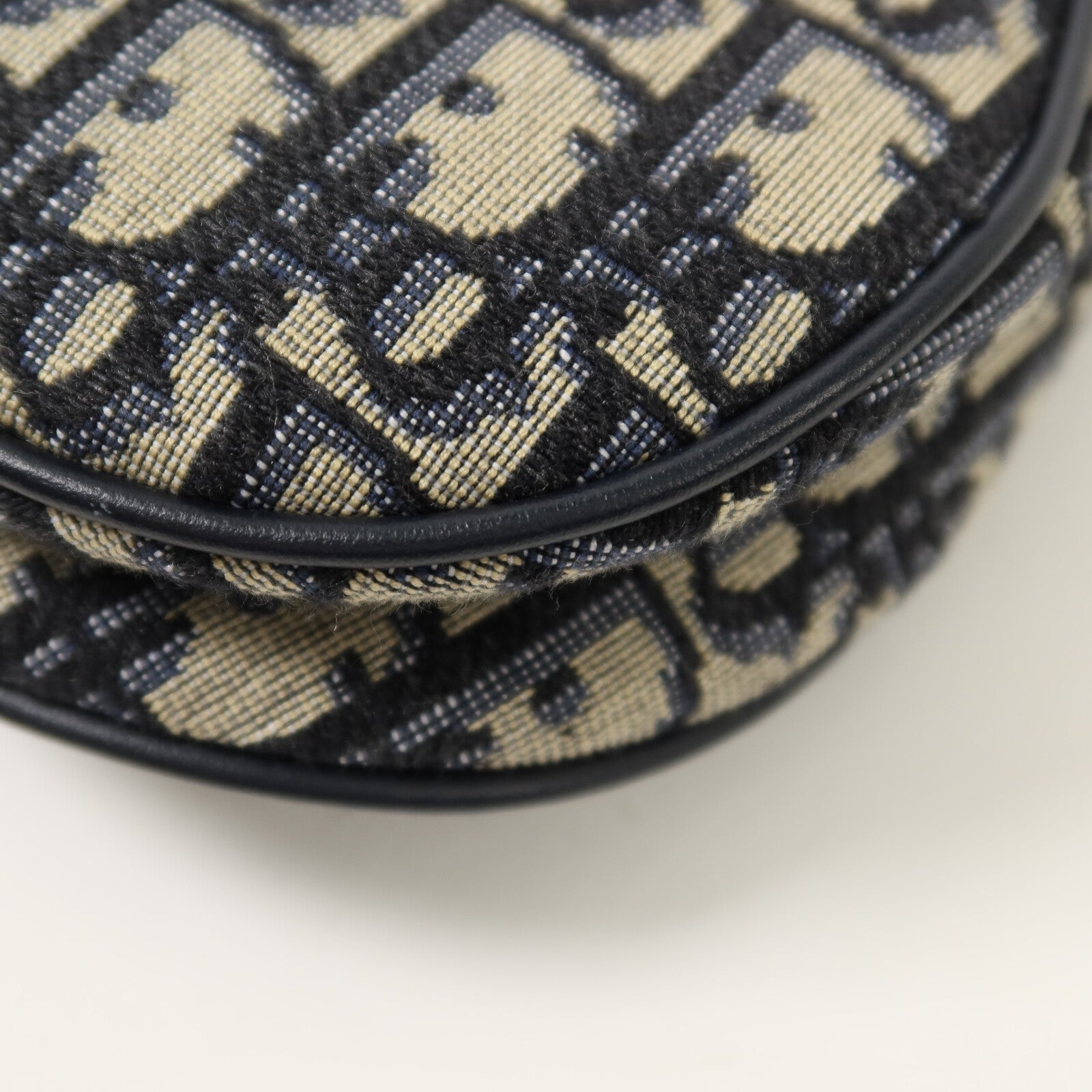 Dior 帆布Mini Saddle金扣肩背袋