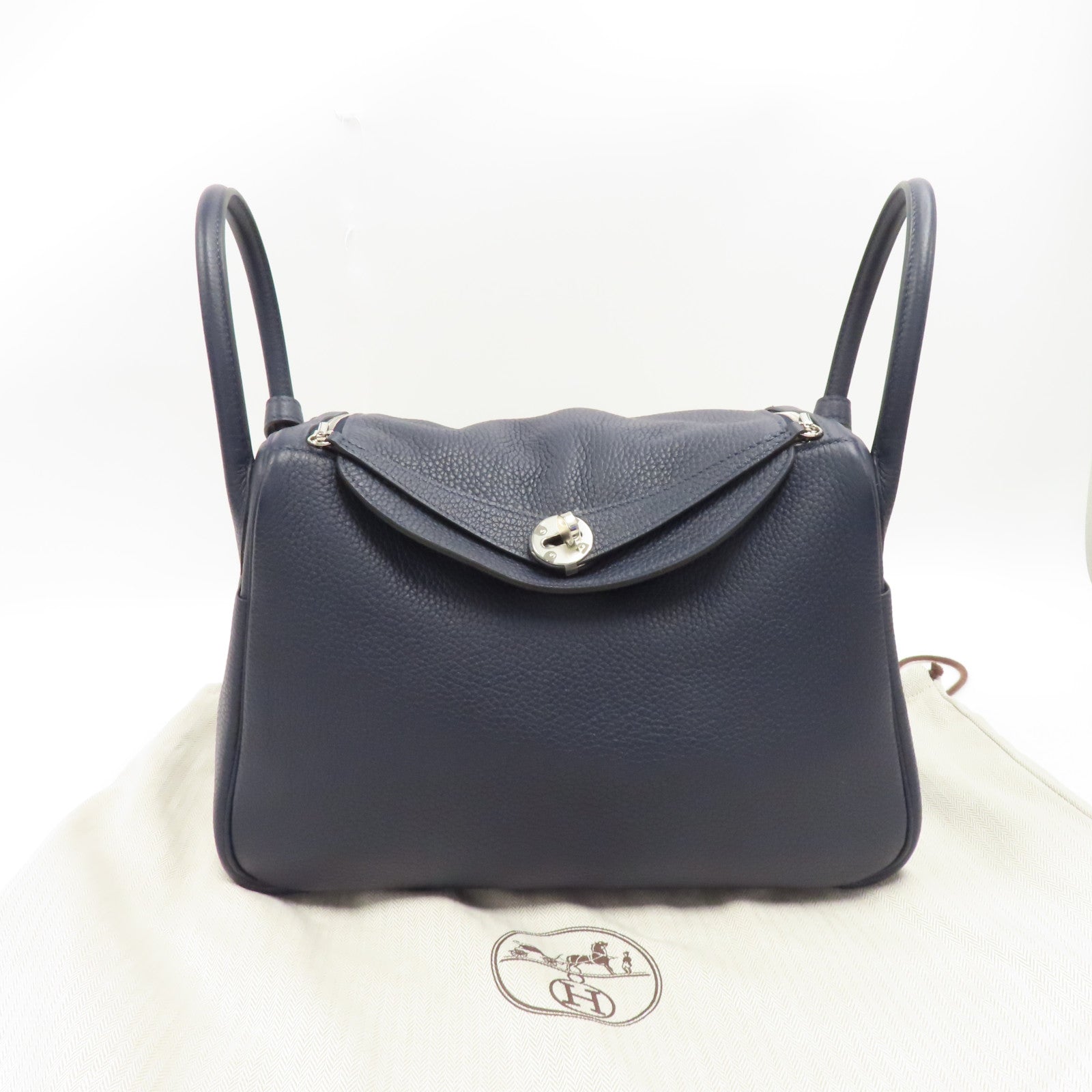 HERMES Clemence皮革Lindy 30銀扣手挽肩背兩用袋Bleu Nuit/深藍色