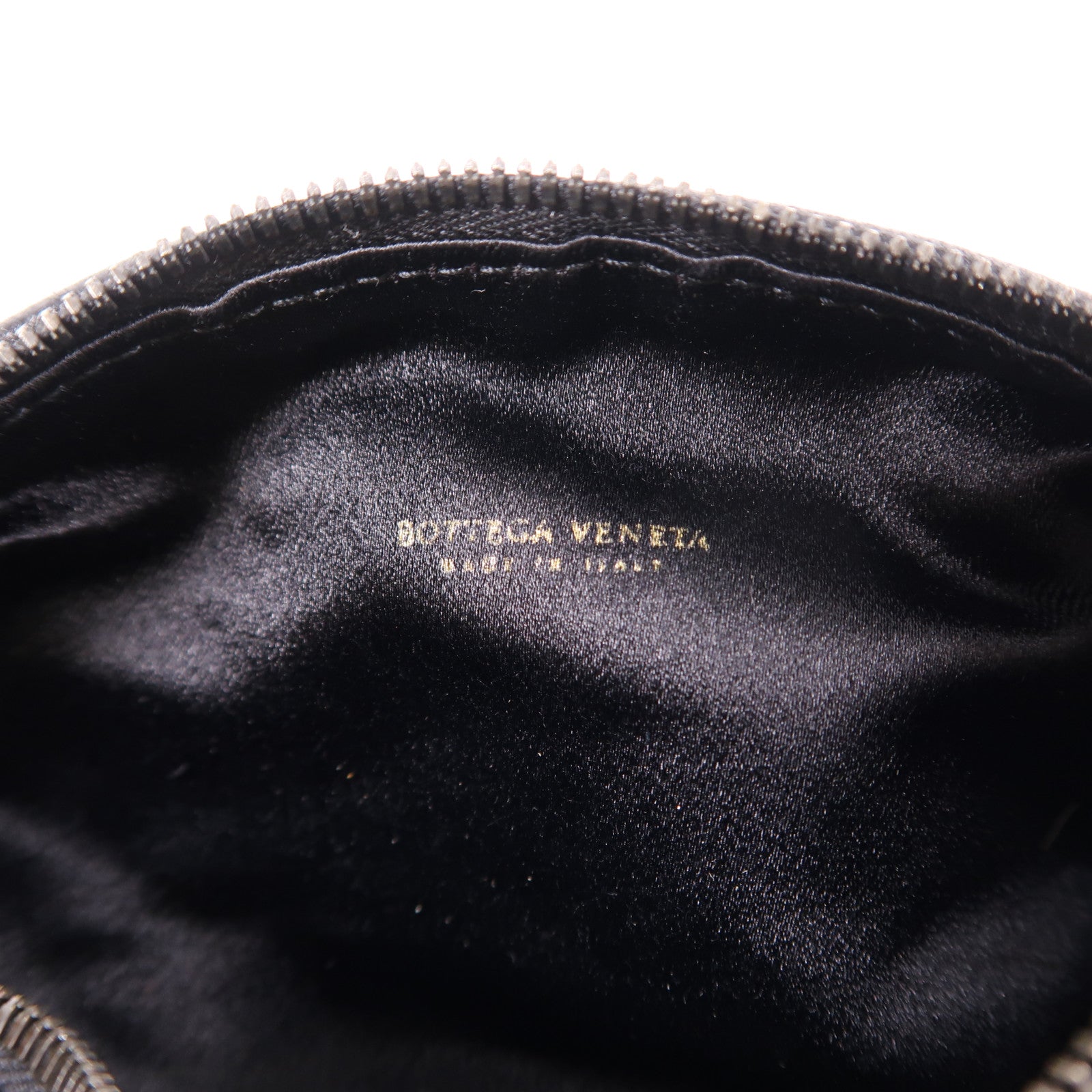 BOTTEGA VENETA 天鵝絨Mini Pouches手拿包