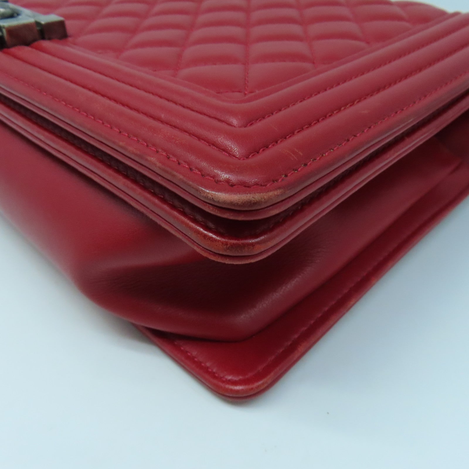 CHANEL Diamond Sheepskin Leather Boy Chanel 28cm Silver Buckle Chain Shoulder Bag Red
