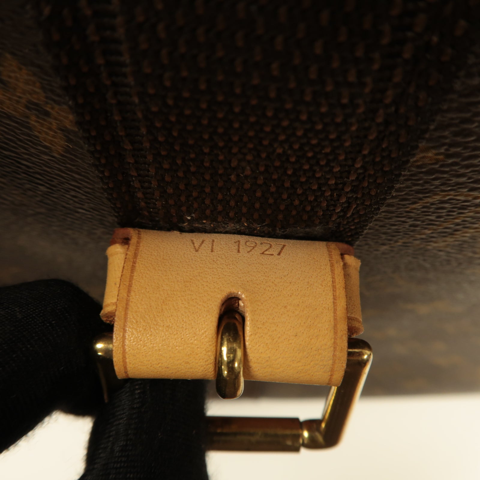 LOUIS VUITTON 【激減優惠】Monogram Satellite 70金扣行李箱啡色
