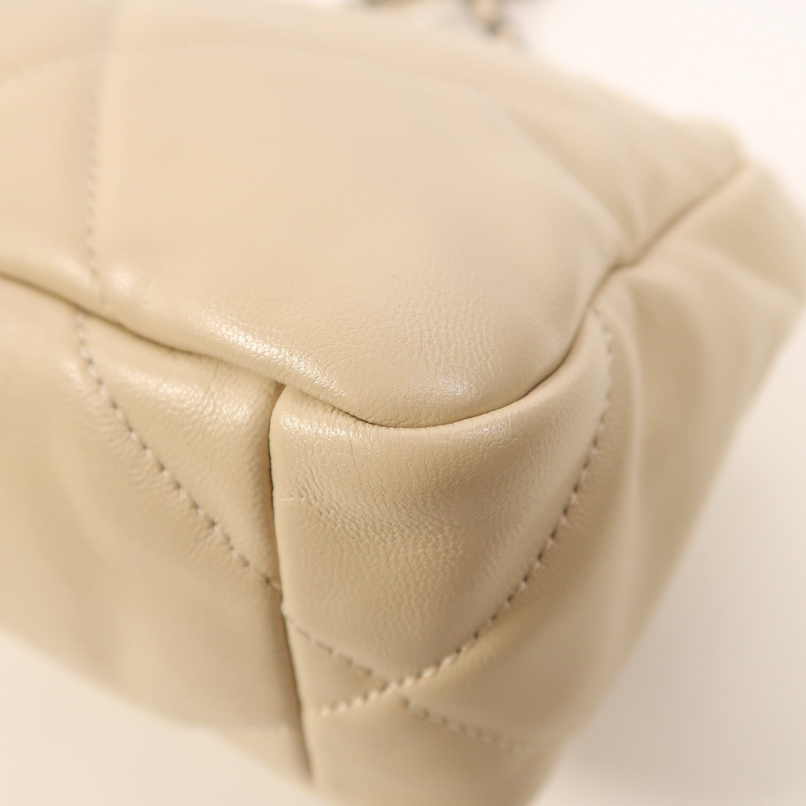 CHANEL 羊皮皮革C19 Small手挽肩背兩用袋