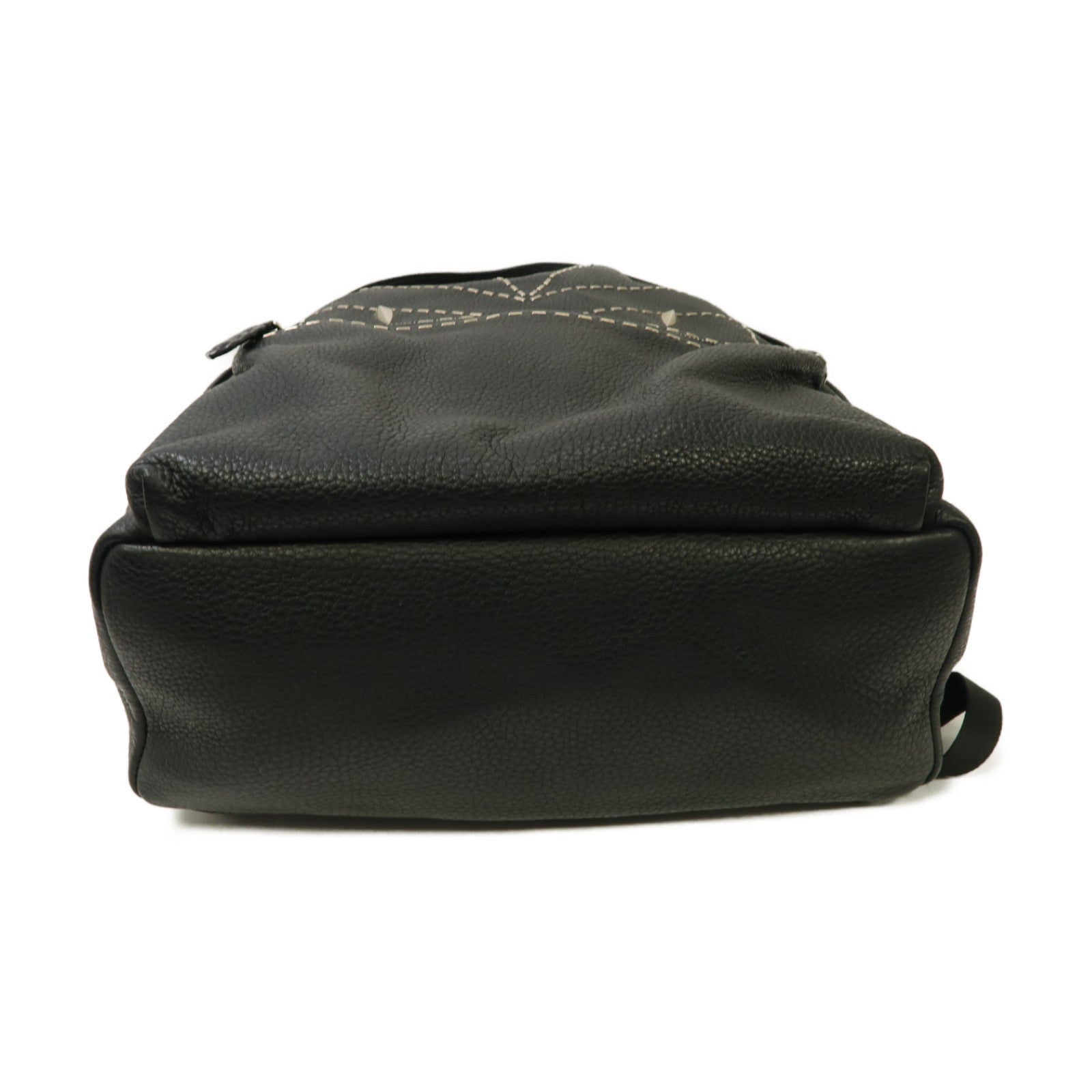 FENDI 牛皮皮革Backpack銀扣背包黑色